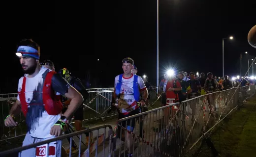 Największe wyzwanie Festiwalu Biegowego! Bieg na 100 km wystartował w środku nocy - 74